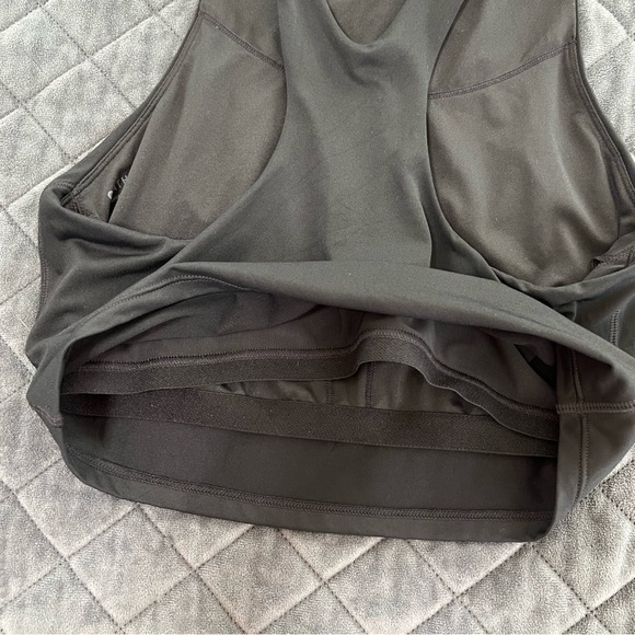 Athleta Women Small Athletic Racerback Conscious Black Crop Top Built in bra b3 - Picture 6 of 7